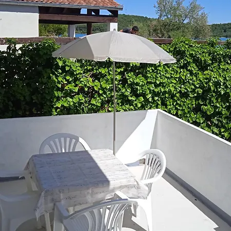 Rotes By Interhome Apartament
